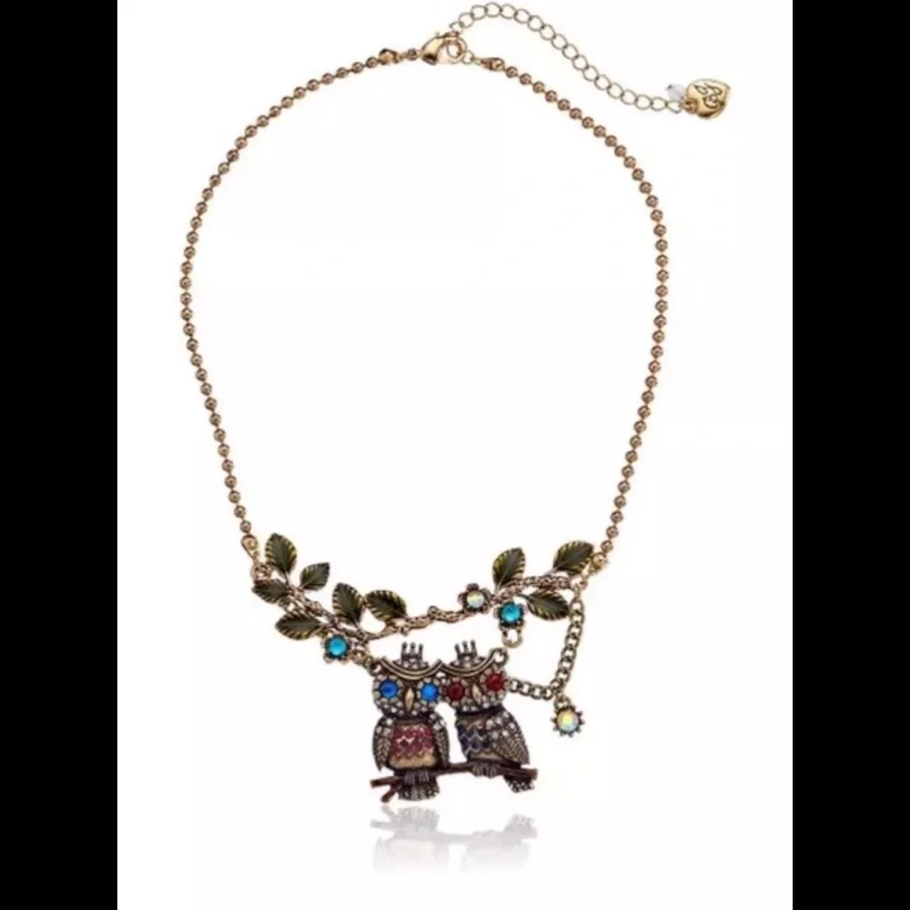 🛍️SOLD🛍️ NWT Betsey Johnson Woodland Statement Necklace - Picture 2 of 8